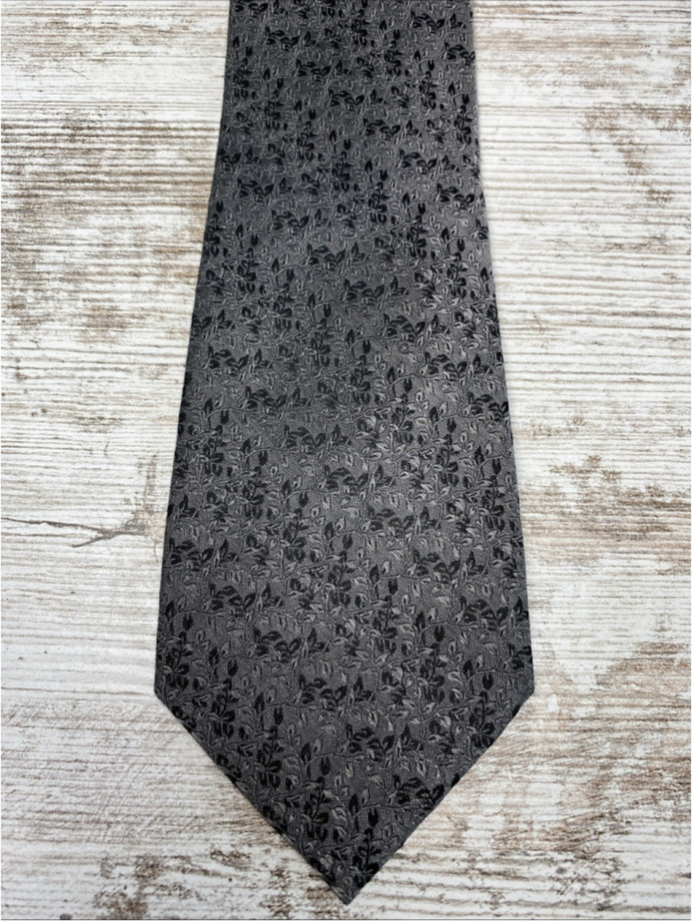 Kenneth Cole Awearness Silk Tie Charcoal Gray Floral Slim 60x3 Mens Necktie